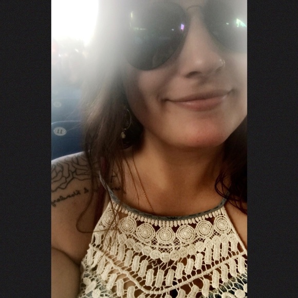Meet Your Posher, Kate!  - Picture 1 of 1